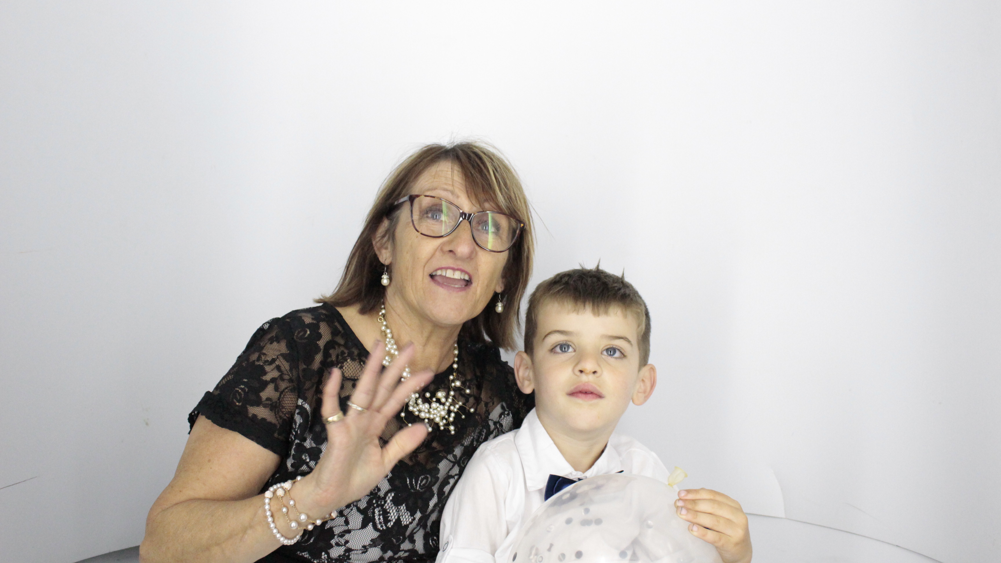 Jade and Duncan's Wedding | View more photos from the event at gallery.myphotoboothexperience.co.uk/u/MyPhotoBoothExperienceLtd/Jade-and-Duncans-Wedding